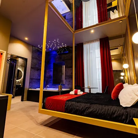 ゲストハウス Gold Suite&spa 4*