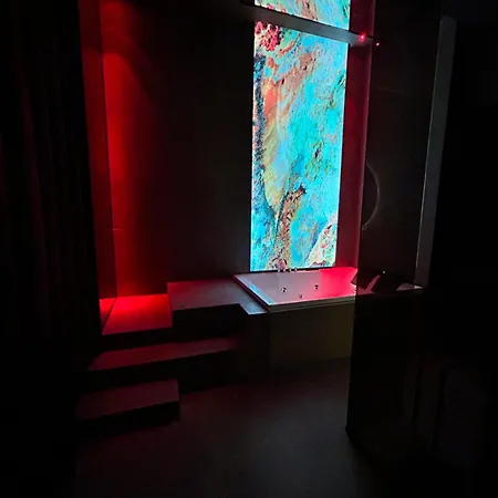 ゲストハウス Gold Suite&spa 4*