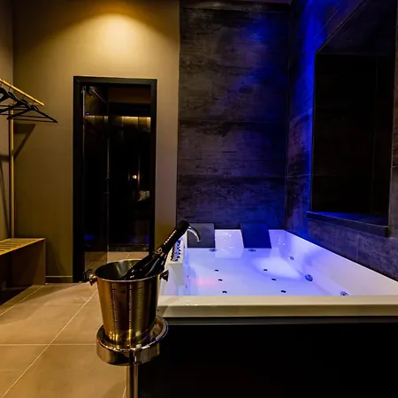 Gold Suite&spa ゲストハウス パレルモ